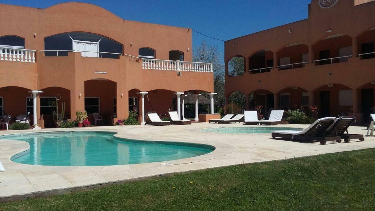 Las Victorias Apart Hotel San Miguel del Monte Buitenkant foto